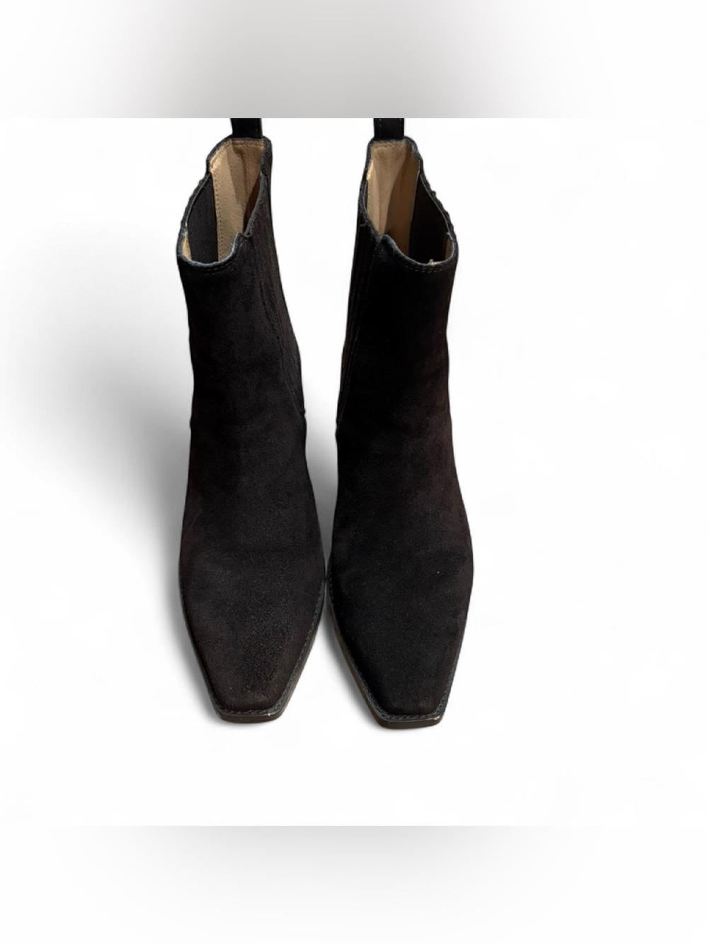 Madewell Ingrid Chelsea boot In suede